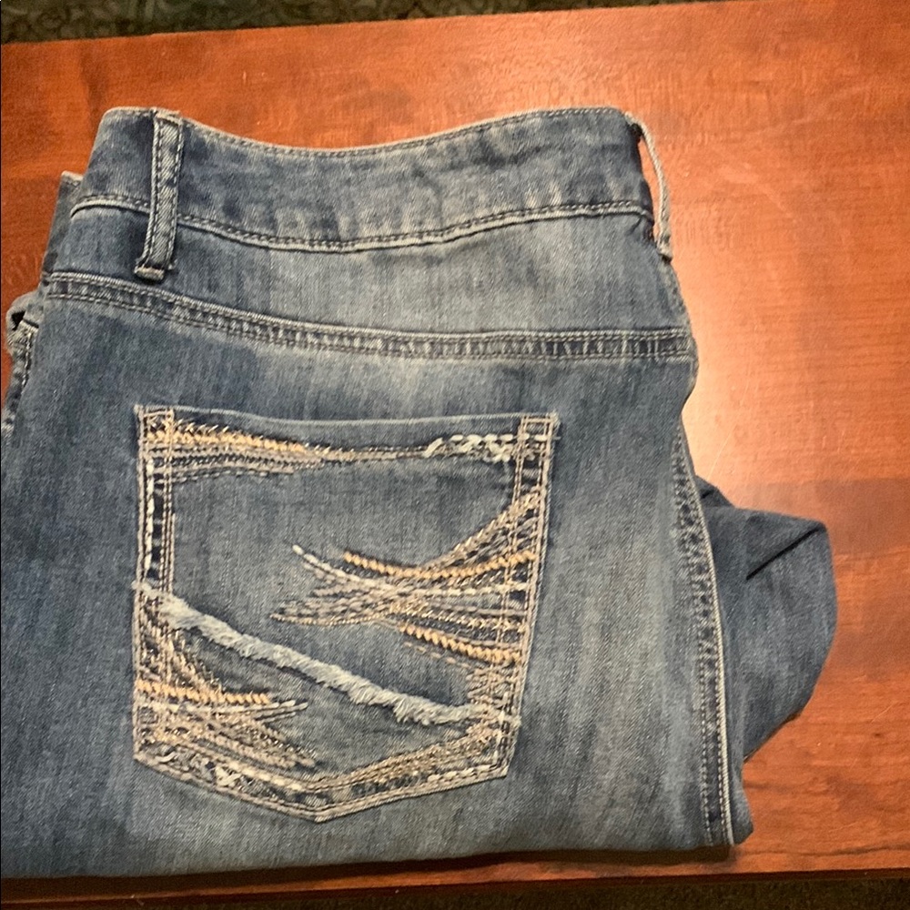 Maurices Blue Jean Capris with Decorative Stitching